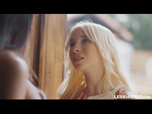 ❤️ Tagann an cailín abhaile cúpla mí ina dhiaidh sin agus itheann sí pussy a leasmham ☑ Super sex ag ga.porn-list.ru ❌